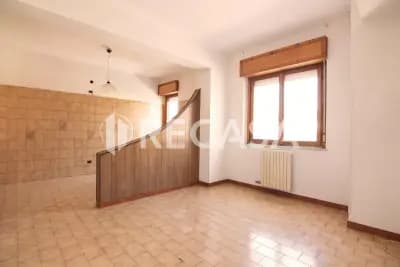 Appartamento in affitto con box auto Atripalda 
