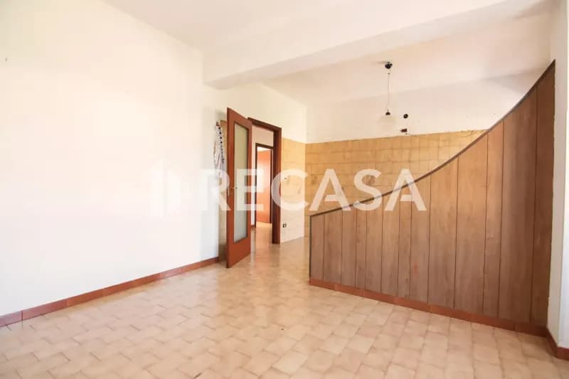 Appartamento in affitto con box auto Atripalda 