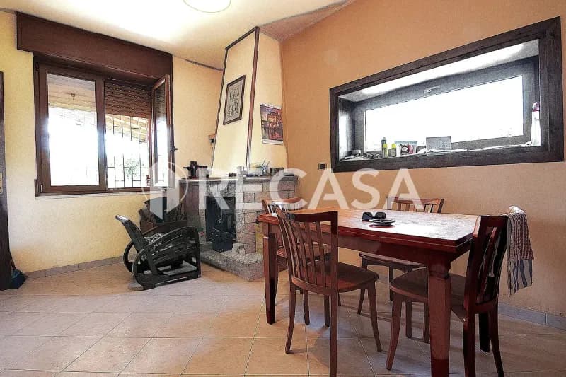 Villa singola con giardino