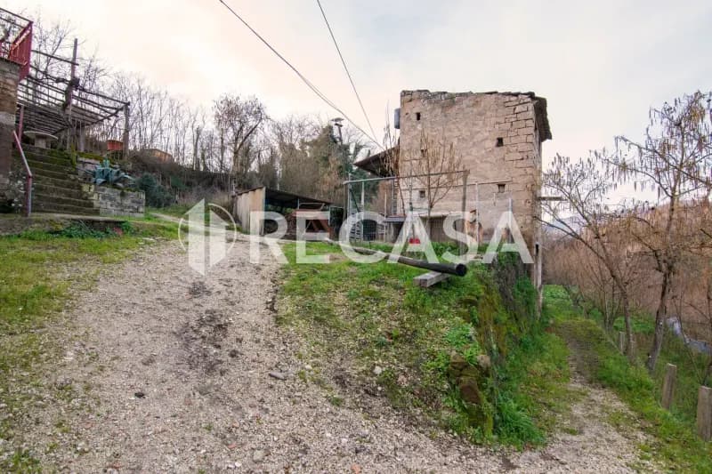 Foto 22 - Fabbricato Plurifamiliare con Terreno