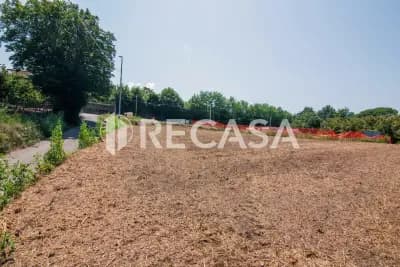 Terreno edificabile di 640 mq in vendita ad Aiello del Sabato 