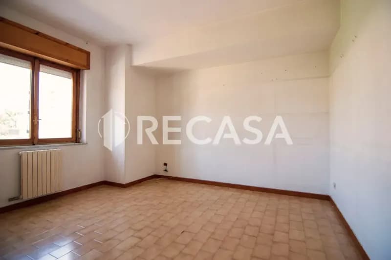 Appartamento in affitto con box auto Atripalda 
