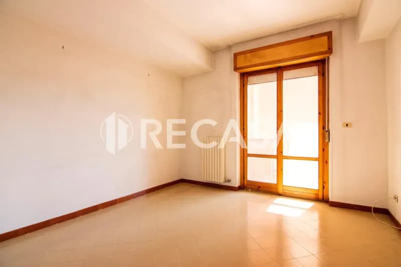 Appartamento in affitto con box auto Atripalda 