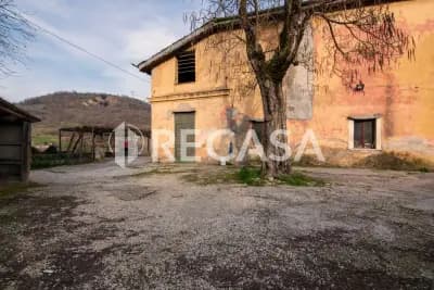 Foto 10 - Fabbricato Plurifamiliare con Terreno