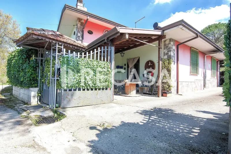 Foto 3 - Villa singola con giardino - Villa in vendita a Grottolella