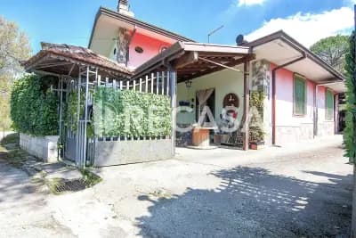 Foto 3 - Villa singola con giardino - Villa in vendita a Grottolella