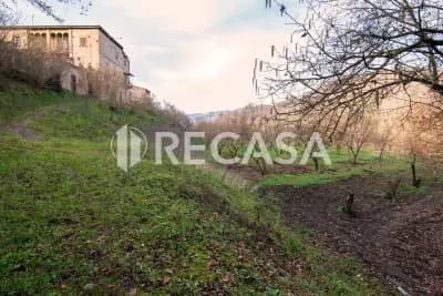 Foto 15 - Fabbricato Plurifamiliare con Terreno