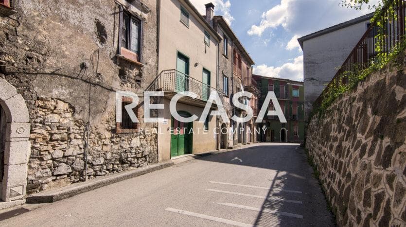 Semindipendente con spazio esterno Aiello del Sabato - Foto 2