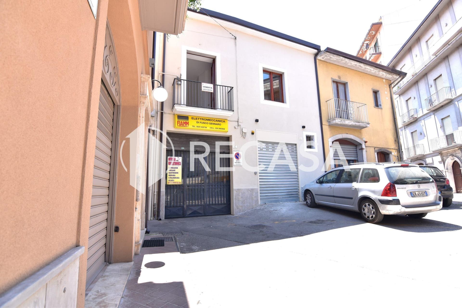 Vendesi Locale con due ambienti ad Atripalda (Av) - Foto 7