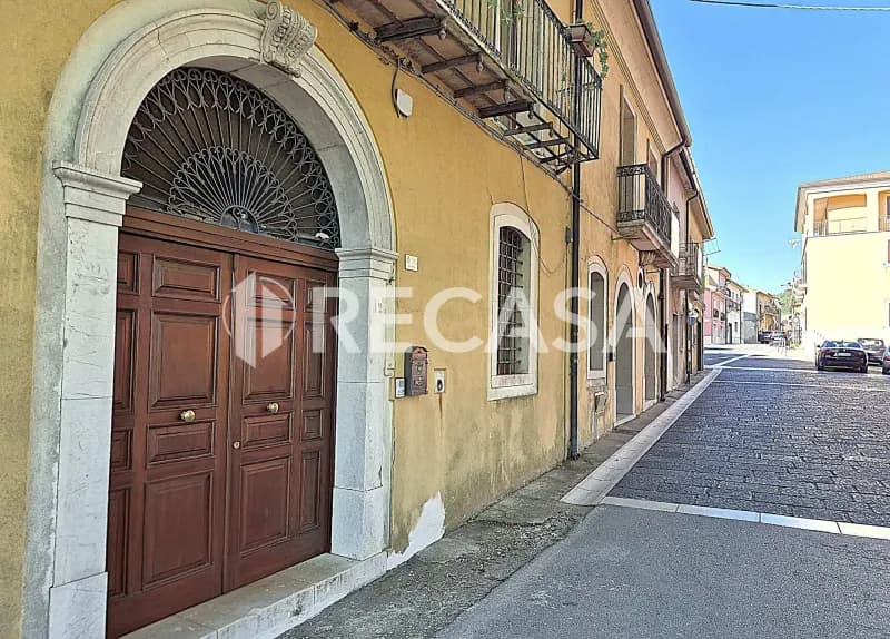 Vendita appartamento con giardino Manocalzati