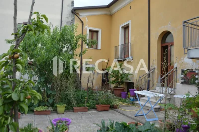 Vendita appartamento con giardino Manocalzati