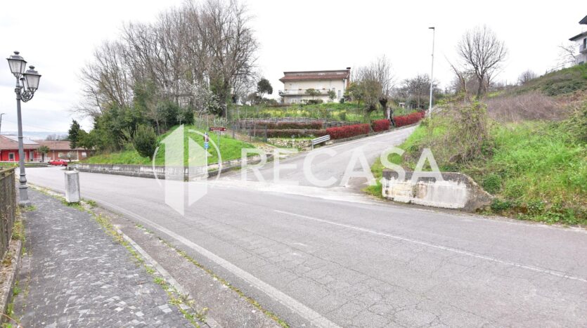 Vendita lotto agricolo